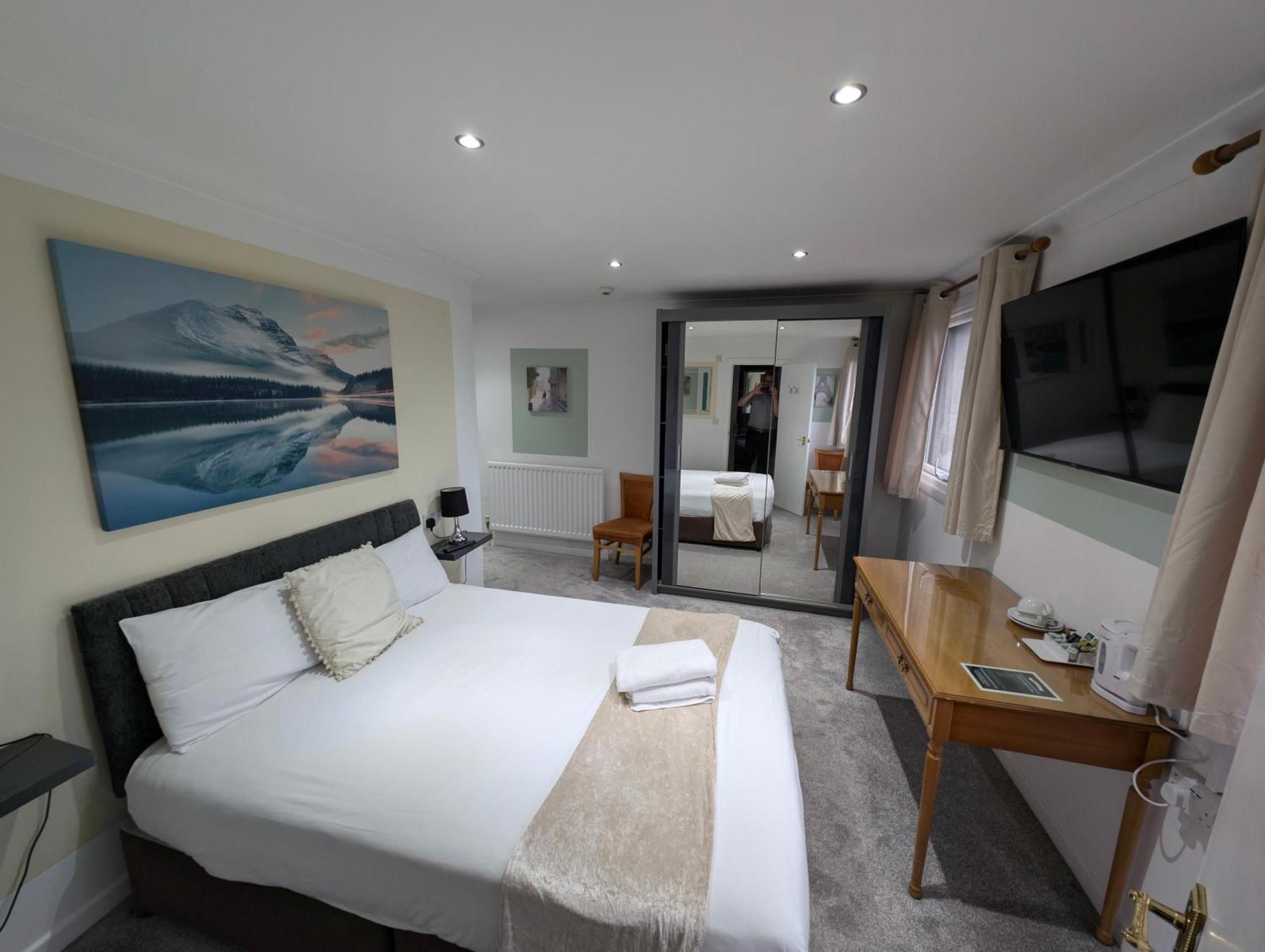 בורנמות' Cecil Court Hotel מראה חיצוני תמונה